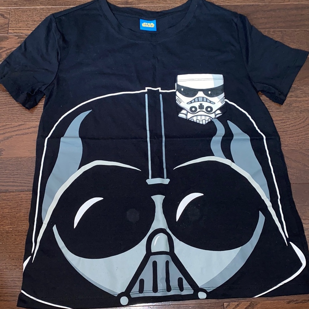 NWOT Star Wars tee